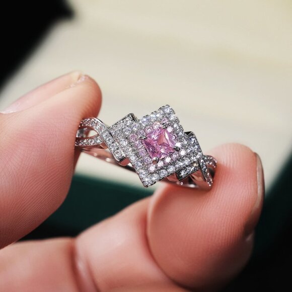 😍Beautiful Silver Pure Pink Double Layer Weave Princess Cut CZ Ring, K832 - Picture 7 of 9